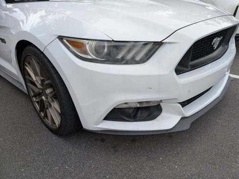 Used 2016 Ford Mustang GT Premium RWD image 10