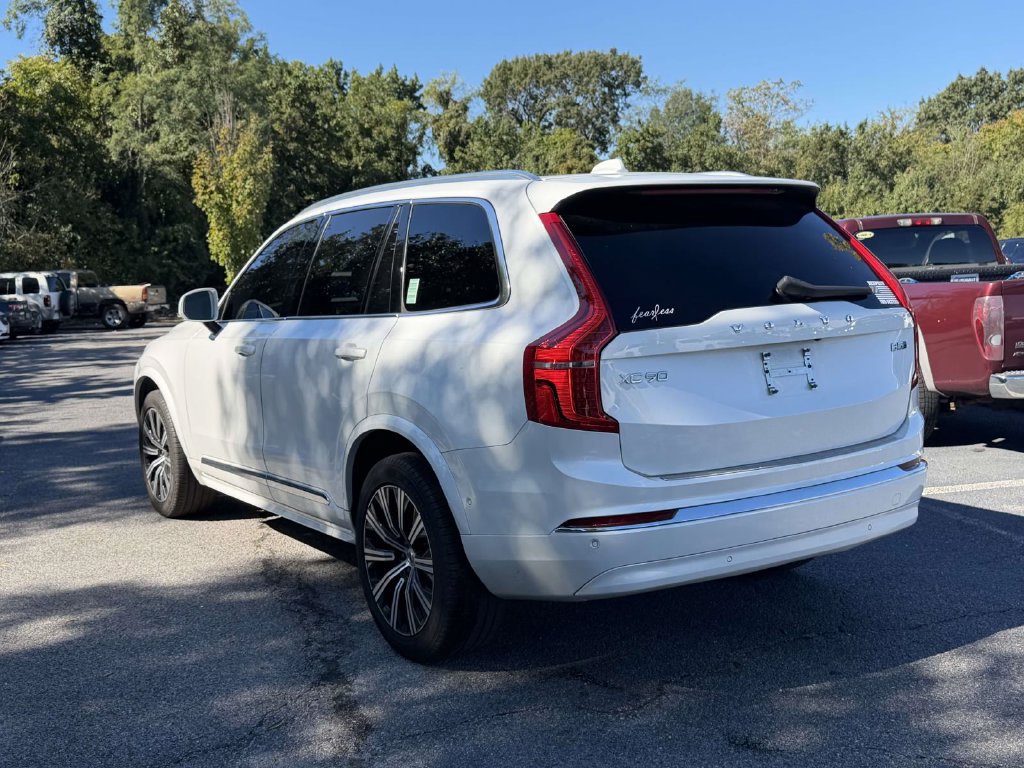Used 2024 Volvo XC90 B5 Plus w/ Protection Package Premier AWD/4WD image 3
