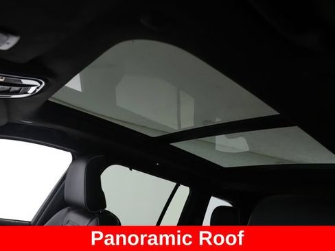 Used 2022 Jeep Grand Cherokee Summit AWD/4WD image 18