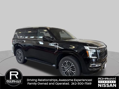 Certified 2025 Nissan Armada SL w/ Captain's Chari Seat Package AWD/4WD image 9