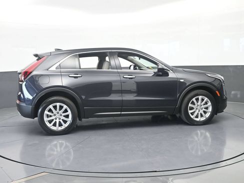 Used 2023 Cadillac XT4 Luxury FWD image 7