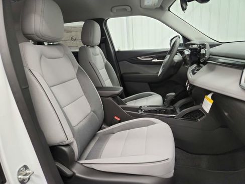 New 2026 Chevrolet TrailBlazer LT w/ LPO, Blackout Package image 29