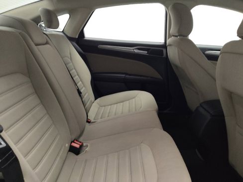 Used 2019 Ford Fusion S image 19