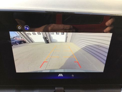 New 2026 Chevrolet Equinox LT image 18