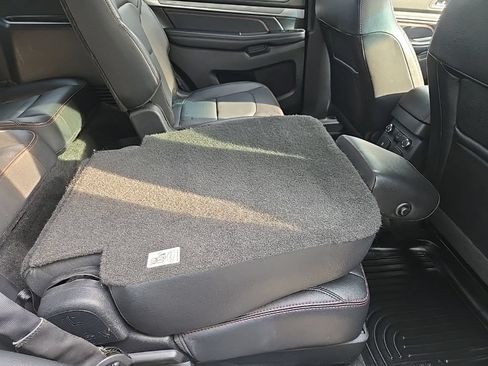 Used 2017 Ford Explorer Sport w/ Equipment Group 401A AWD/4WD image 88