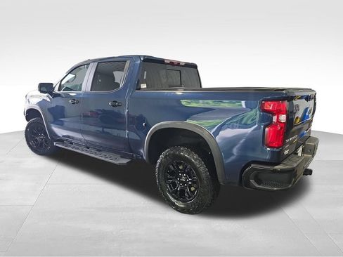 Used 2023 Chevrolet Silverado 1500 ZR2 w/ Technology Package AWD/4WD image 4