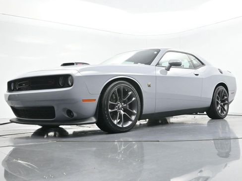 Used 2021 Dodge Challenger R/T Scat Pack w/ Shaker Package RWD image 44