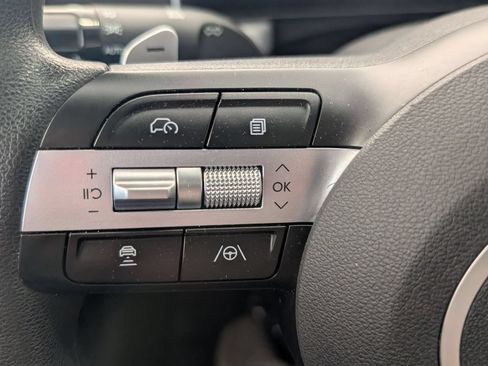 Used 2025 Hyundai Sonata SEL FWD image 17