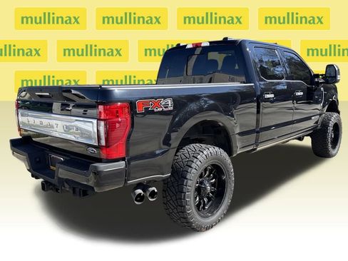 Used 2021 Ford F350 Limited image 4