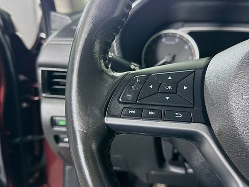 Certified 2021 Nissan Sentra SV FWD image 20