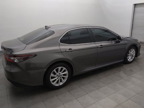 Used 2023 Toyota Camry LE w/ Convenience Package FWD image 10