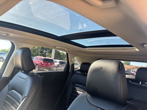 Used 2023 Ford Edge ST-Line AWD/4WD image 13