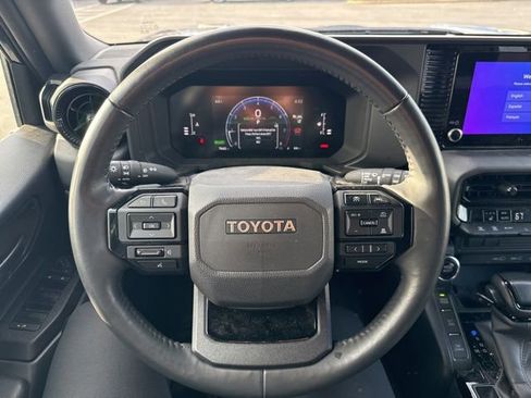 Used 2025 Toyota Land Cruiser 1958 image 19