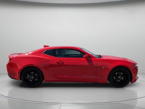 Used 2018 Chevrolet Camaro LT w/ RS Package RWD image 9