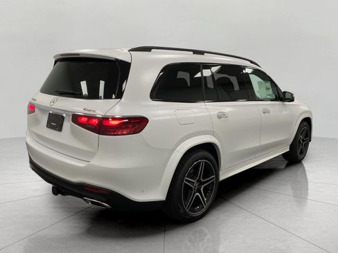 New 2026 Mercedes-Benz GLS 450 4MATIC image 3