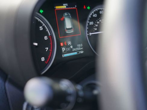 Used 2020 Subaru Forester Limited image 9