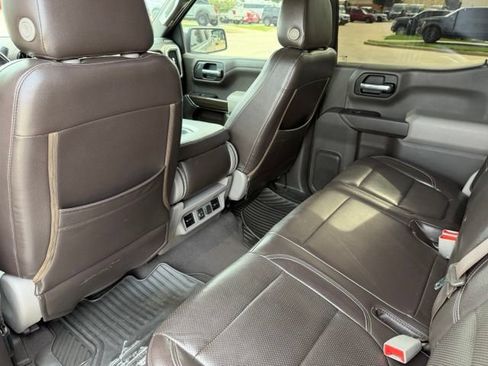 Used 2019 Chevrolet Silverado 1500 LT w/ Texas Edition RWD image 22