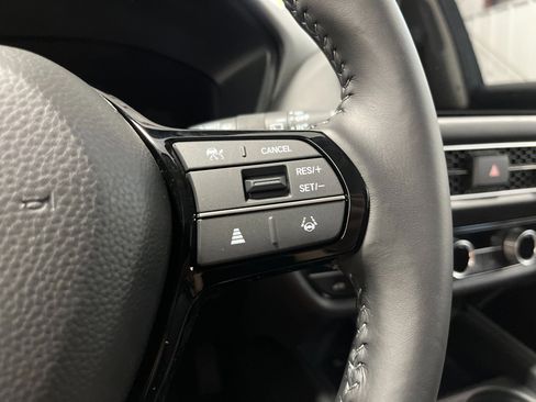 New 2026 Honda HR-V EX-L image 16