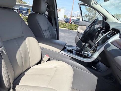 Used 2013 Ford Edge Limited image 13