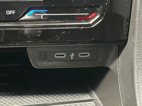 New 2025 Volkswagen Jetta SE image 11