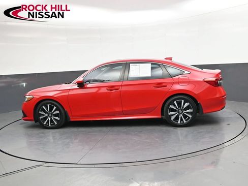 Used 2022 Honda Civic EX image 6
