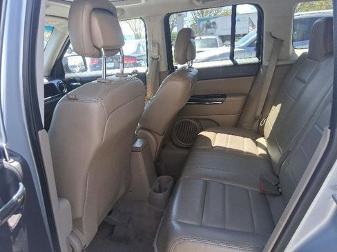 Used 2013 Jeep Patriot Limited w/ Sun/Sound Group FWD image 19