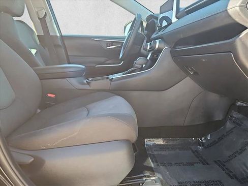 Used 2024 Toyota RAV4 XLE image 21