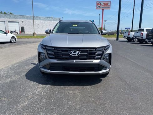 New 2026 Hyundai Tucson SEL FWD image 2