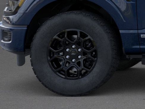 New 2025 Ford F150 XLT image 19