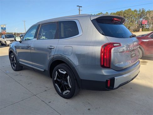 Used 2024 Kia Telluride S w/ S Sunroof Package image 5
