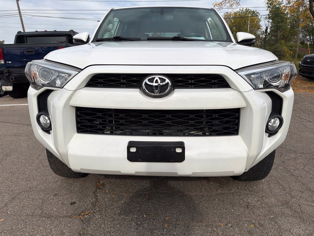Used 2014 Toyota 4Runner SR5 Premium AWD/4WD image 2