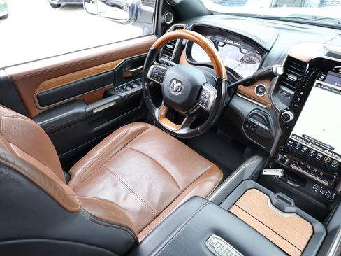 Used 2020 RAM 2500 Limited image 15