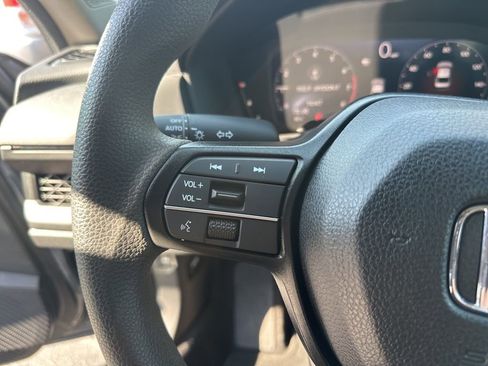 Certified 2025 Honda Accord SE image 32