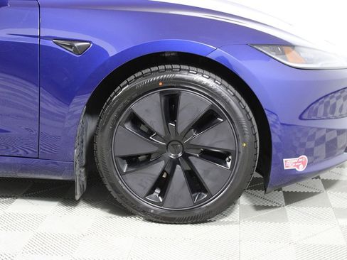 Used 2024 Tesla Model 3 Long Range image 33