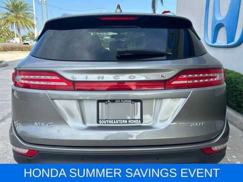 Used 2017 Lincoln MKC Select w/ Select Plus Package FWD image 8
