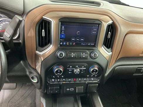Used 2022 Chevrolet Silverado 3500 High Country w/ Z71 Off-Road Package AWD/4WD image 21