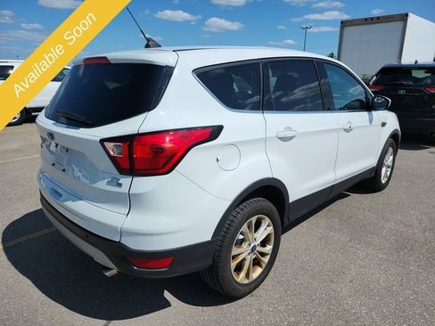 Used 2019 Ford Escape SE AWD/4WD image 5