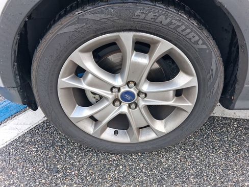 Used 2014 Ford Escape Titanium FWD image 15
