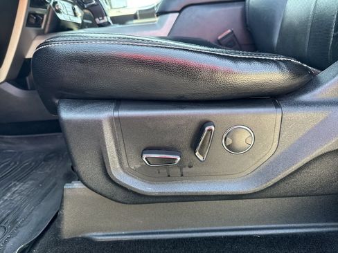 Used 2018 Ford F150 Lariat AWD/4WD image 14