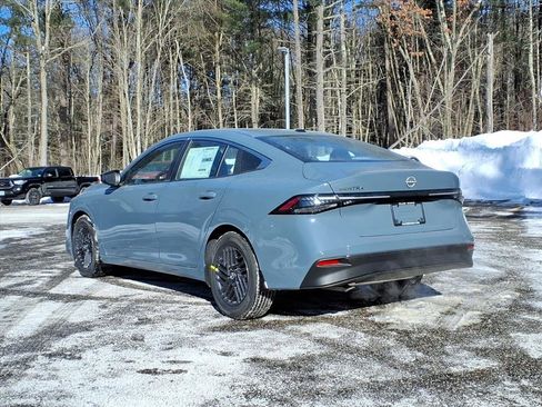 New 2026 Nissan Sentra SV w/ Floor Mat Package image 4