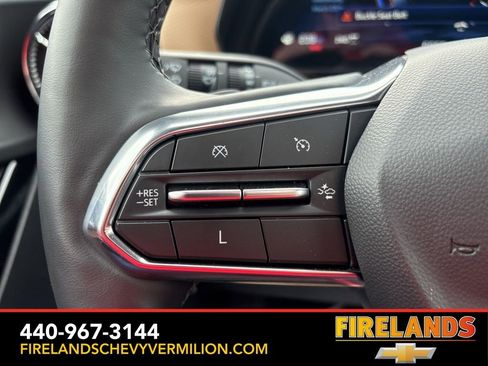 New 2025 Chevrolet Equinox ACTIV image 18