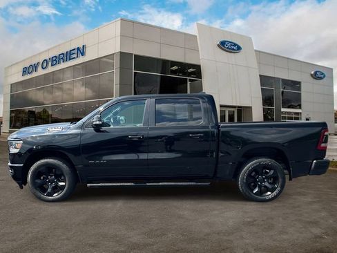 Used 2019 RAM 1500 Big Horn AWD/4WD image 2