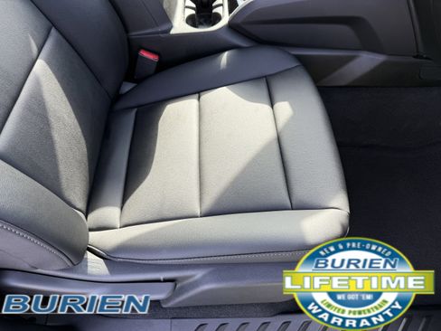 New 2025 Chevrolet Colorado LT w/ LT Convenience Package image 21