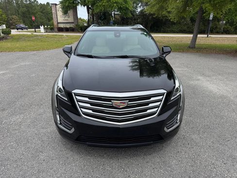 Used 2017 Cadillac XT5 Luxury w/ Driver Awareness Package image 2