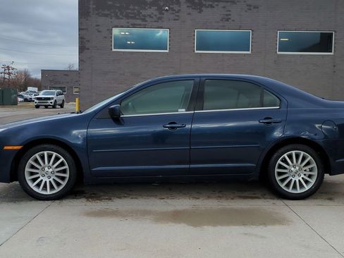 Used 2006 Mercury Milan Premier image 2