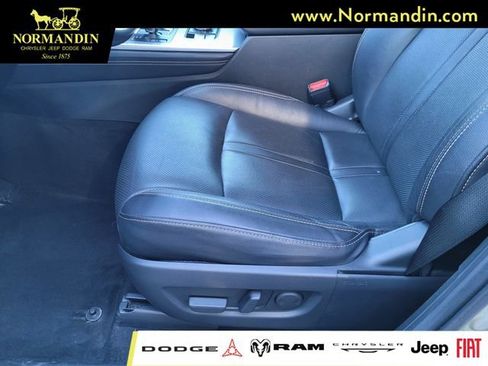 Used 2025 MAZDA CX-70 3.3 Turbo w/ Preferred Package AWD/4WD image 16