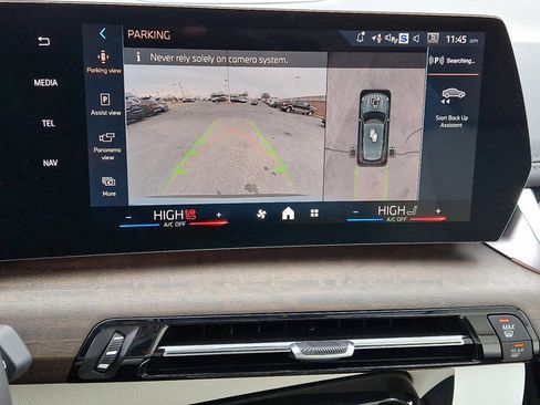 New 2026 BMW X1 xDrive28i w/ Technology Package image 13