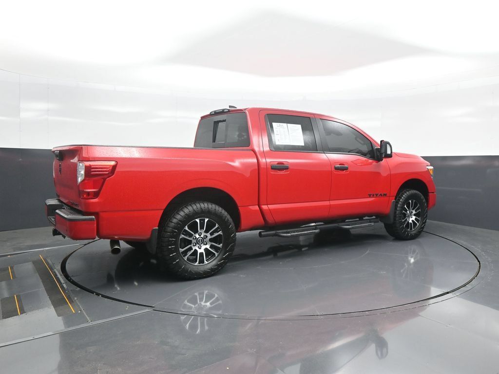 Used 2024 Nissan Titan SV w/ SV Convenience Package AWD/4WD image 7