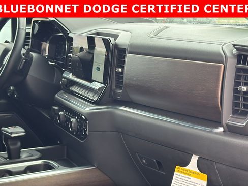 Used 2024 Chevrolet Silverado 1500 High Country w/ High Country Premium Package image 29