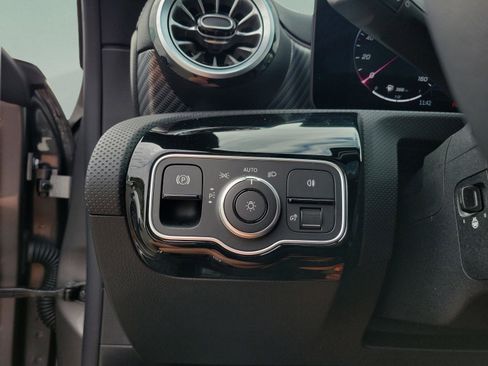 Certified 2026 Mercedes-Benz CLA 250 image 15